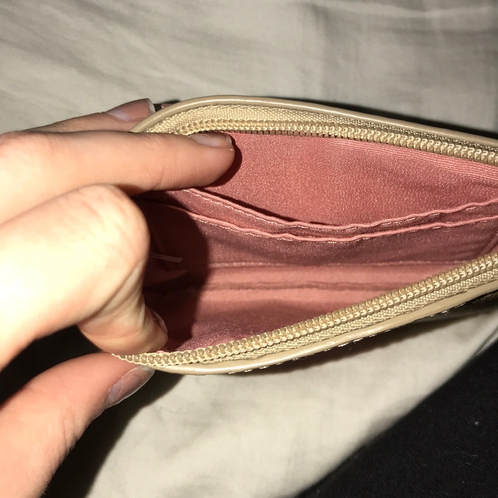 Wallet - Picture 2 of 2